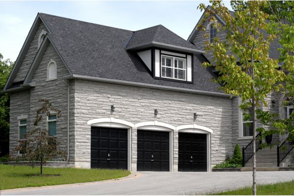 Attached Garage - Dogwood Remodeling Fairfield County